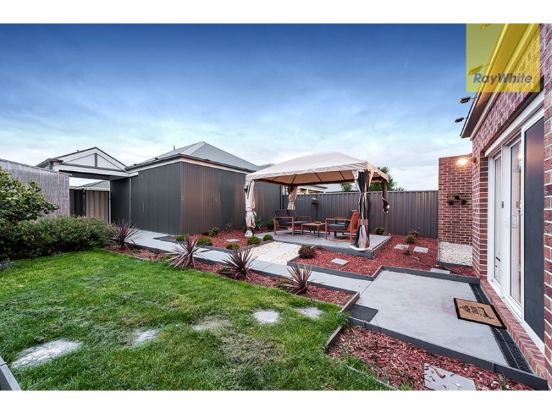 2 Cooma Lane, Craigieburn VIC 3064
