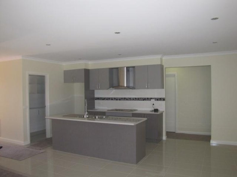 149 Newbury Boulevard, Craigieburn VIC 3064