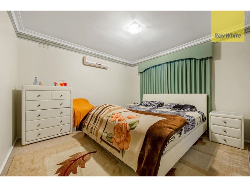 16 Riversdale Street, Craigieburn VIC 3064