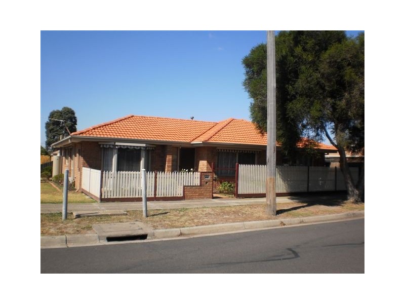 2 Hayle Court, Craigieburn VIC 3064