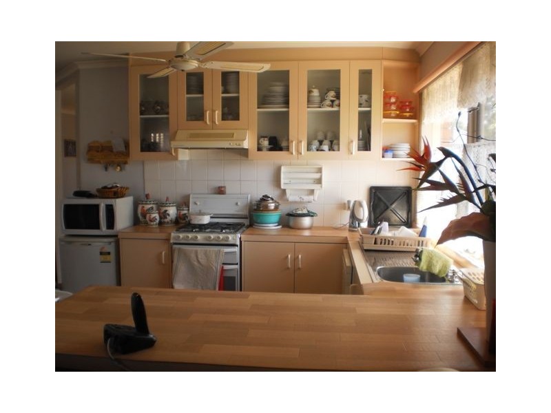 2 Hayle Court, Craigieburn VIC 3064