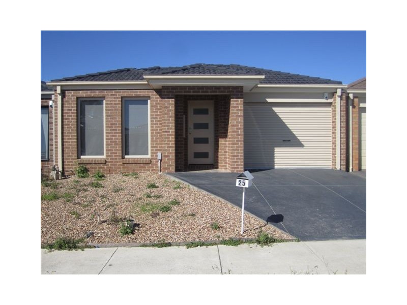 25 Kernan Court, Craigieburn VIC 3064