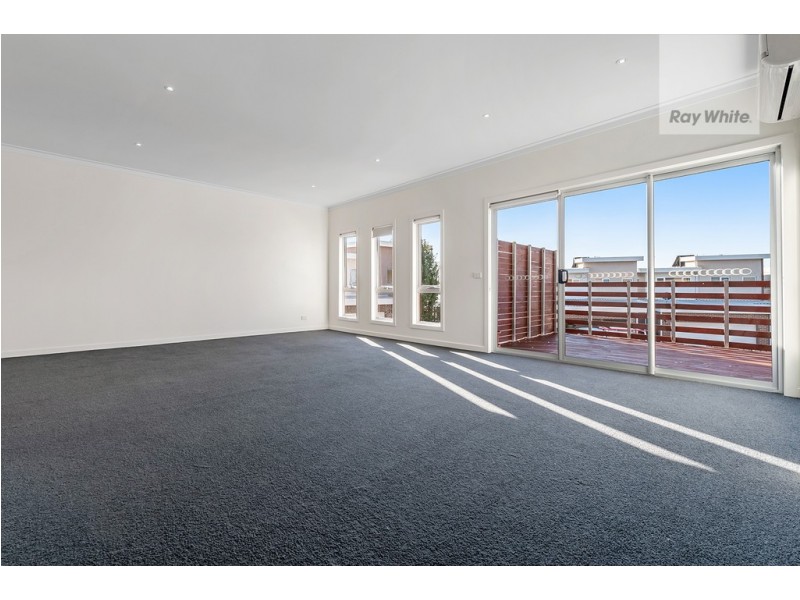 6 Jarrah Place, Craigieburn VIC 3064
