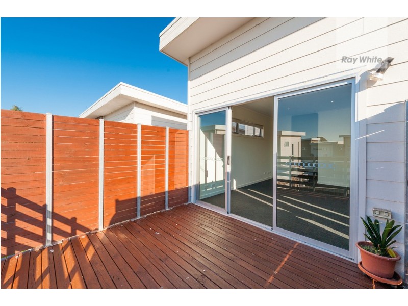 6 Jarrah Place, Craigieburn VIC 3064