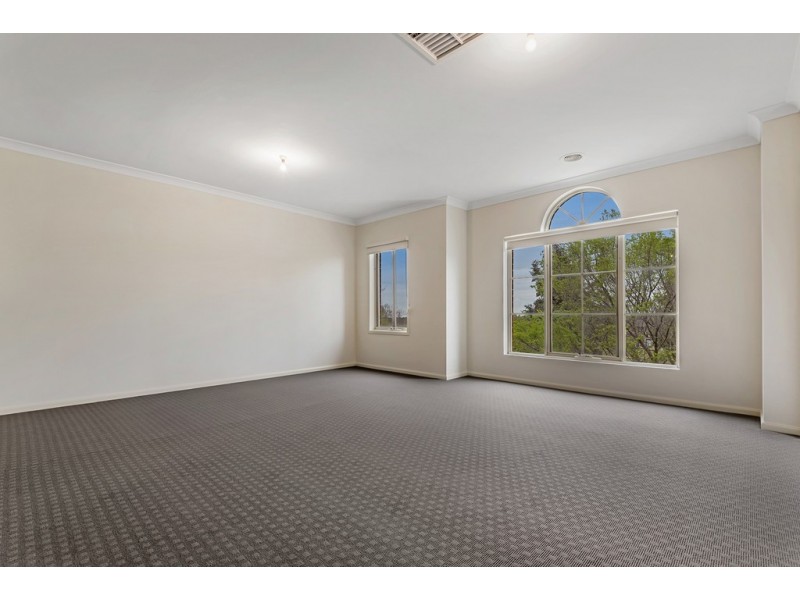 13 Northstead Way, Craigieburn VIC 3064