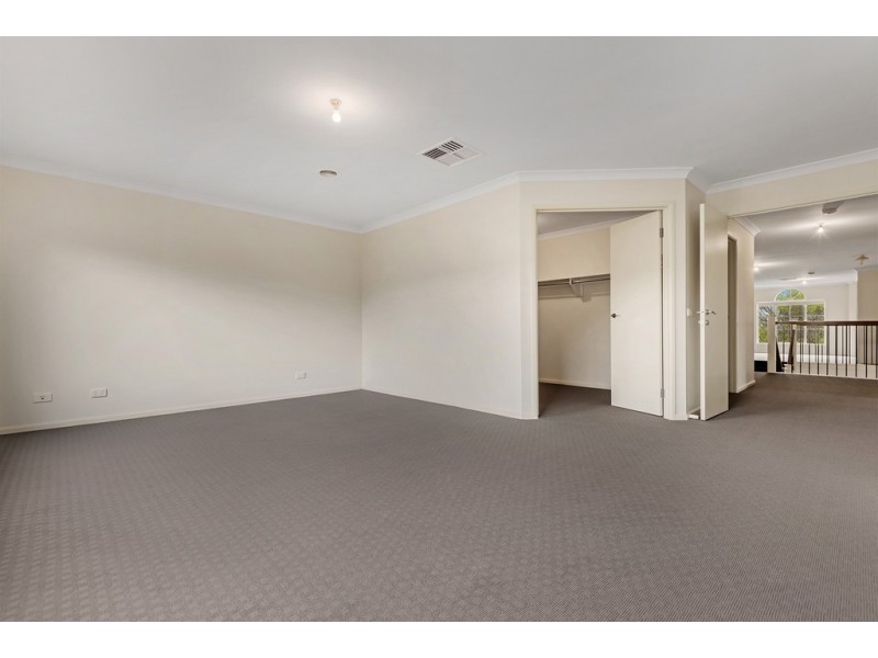 13 Northstead Way, Craigieburn VIC 3064
