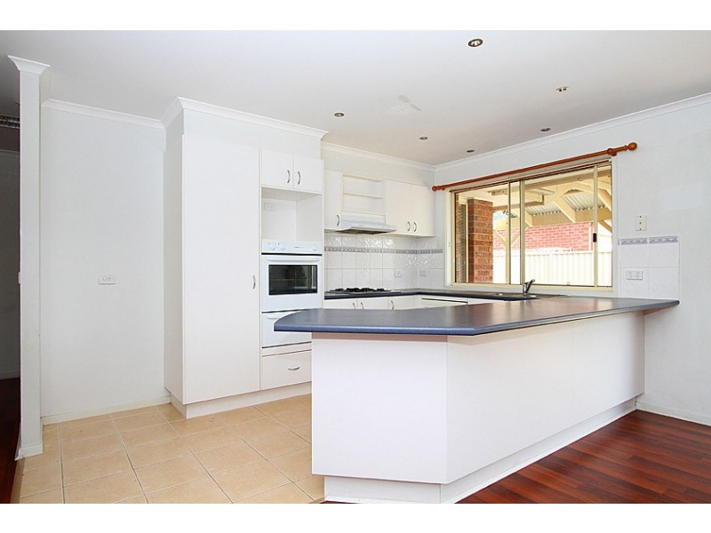40 Emerald Circuit, Craigieburn VIC 3064