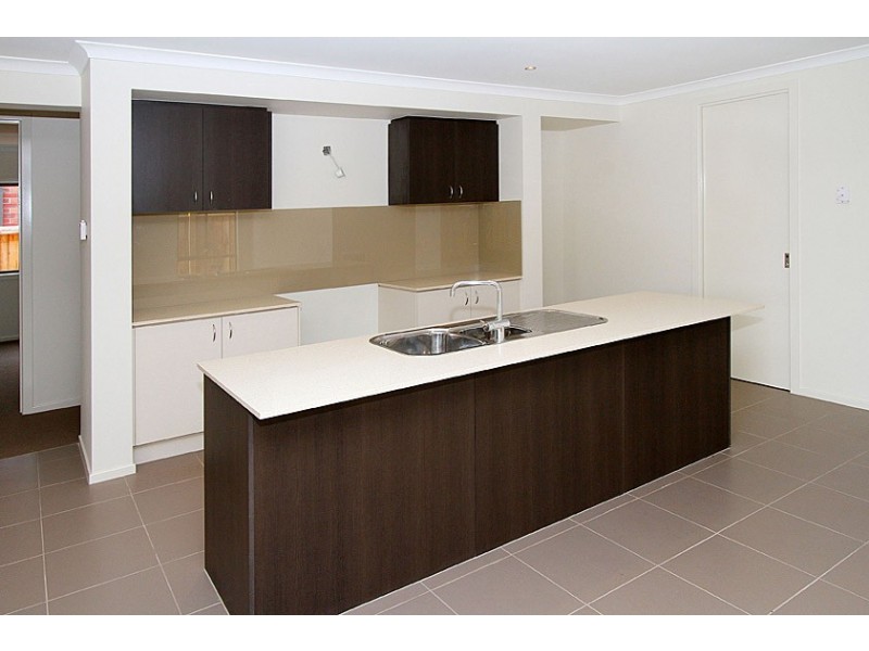 25 Lithgow Street, Beveridge VIC 3753