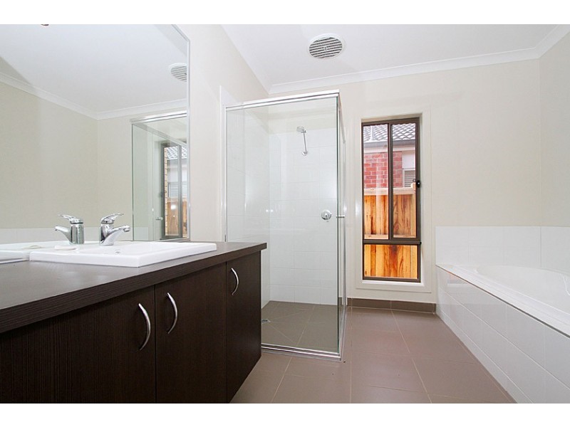 25 Lithgow Street, Beveridge VIC 3753