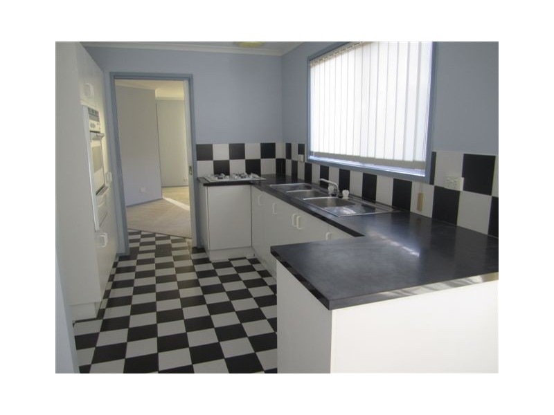 31 Woking Street, Craigieburn VIC 3064