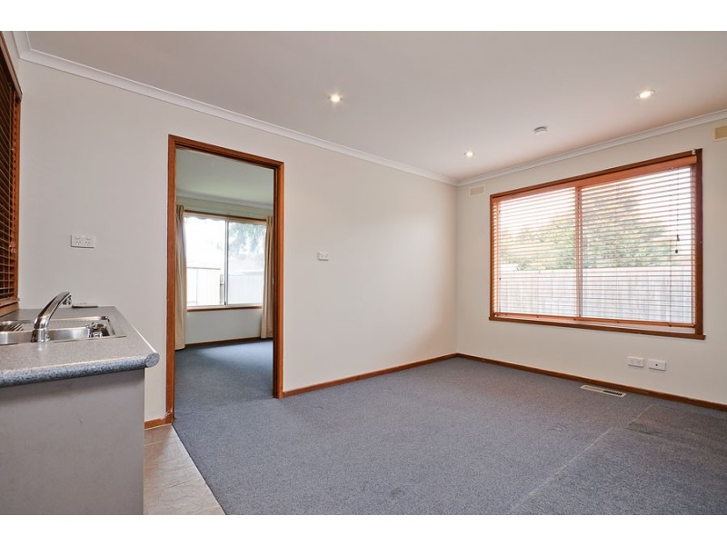 6 Waverley Court, Craigieburn VIC 3064