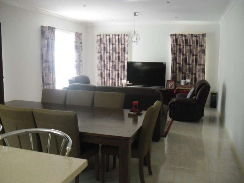 38 Somersby Road, Craigieburn VIC 3064