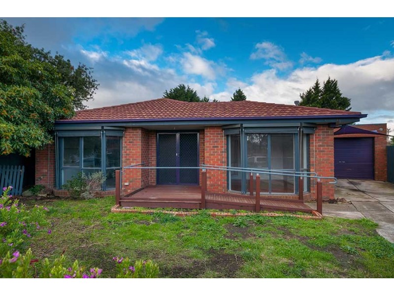 14 Pembroke Crescent, Craigieburn VIC 3064