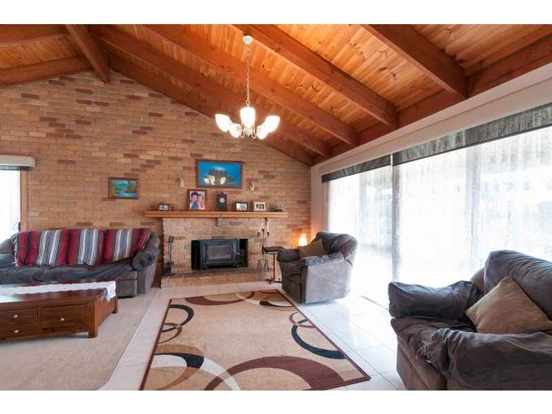 3 Yarra Place, Craigieburn VIC 3064