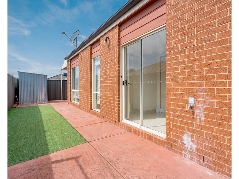 36 Wattletree Street, Craigieburn VIC 3064