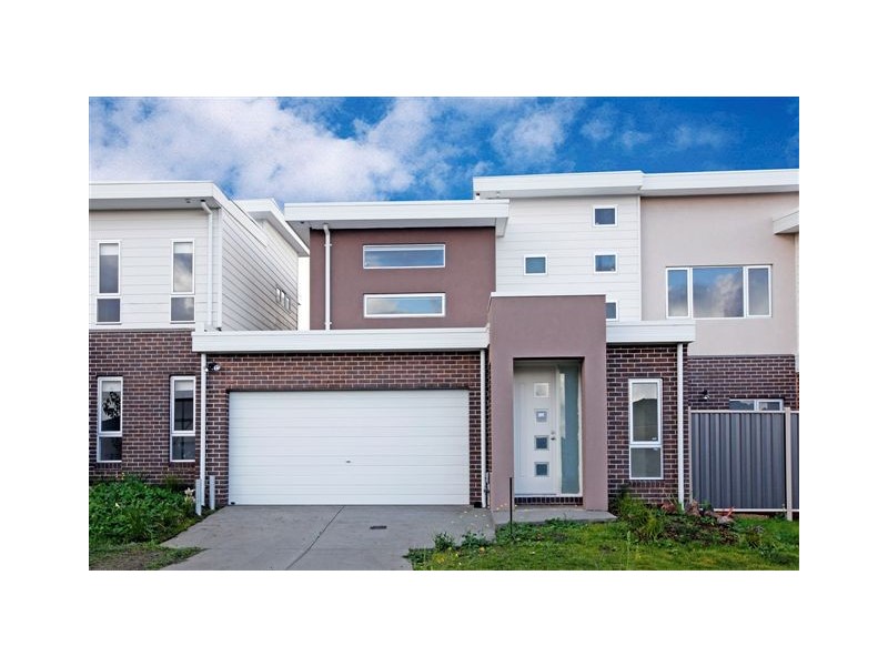 4 Jarrah Place, Craigieburn VIC 3064