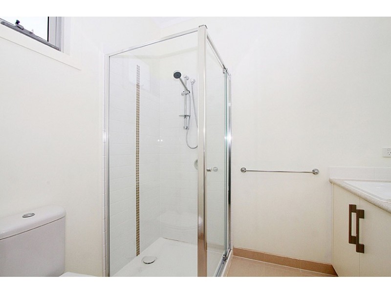 8 Jarrah Place, Craigieburn VIC 3064