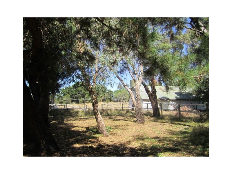 45 Parkland Crescent, Mickleham VIC 3064