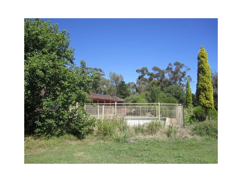 45 Parkland Crescent, Mickleham VIC 3064