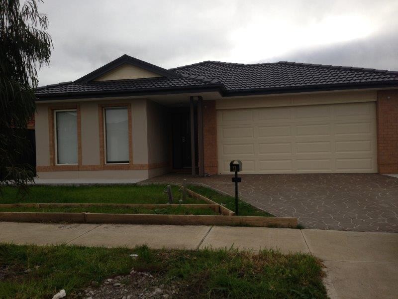 4 Flannery Street, Craigieburn VIC 3064