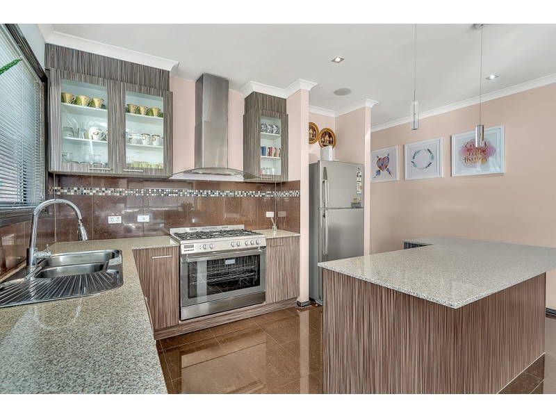 28 Somersby Road, Craigieburn VIC 3064