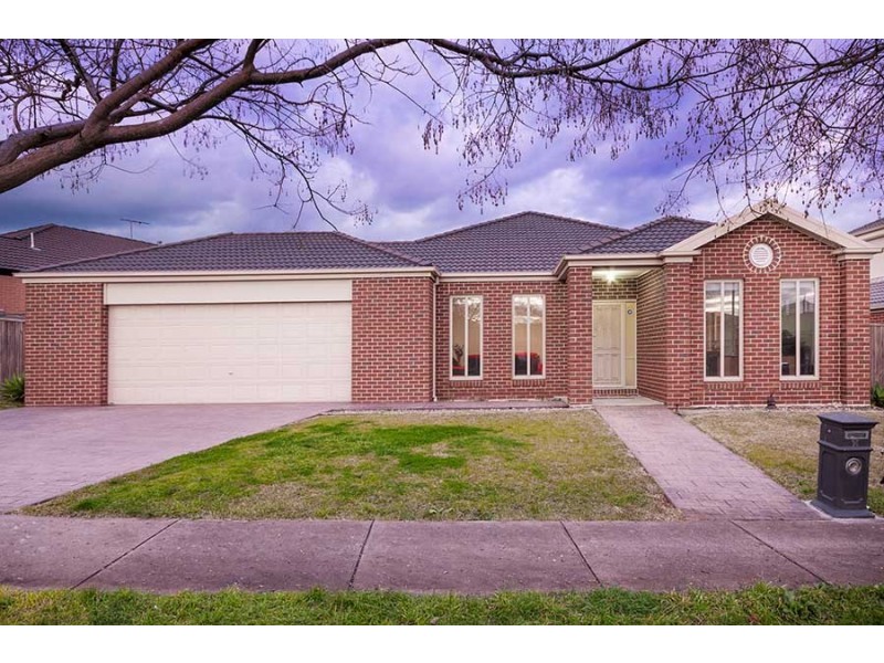 14 Beechville Place, Craigieburn VIC 3064