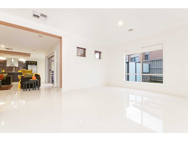 14 Beechville Place, Craigieburn VIC 3064