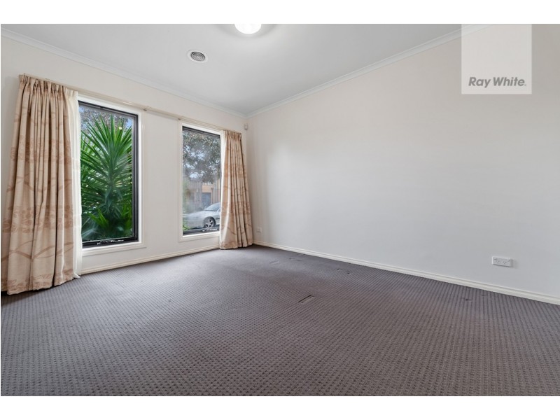 26 Moor Park Drive, Craigieburn VIC 3064