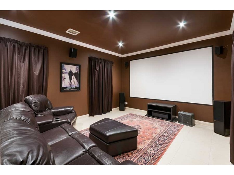 3 Deauville Green, Craigieburn VIC 3064