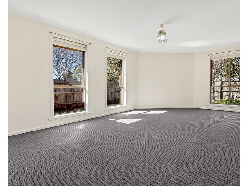 2/8 Huntingdale Court, Craigieburn VIC 3064