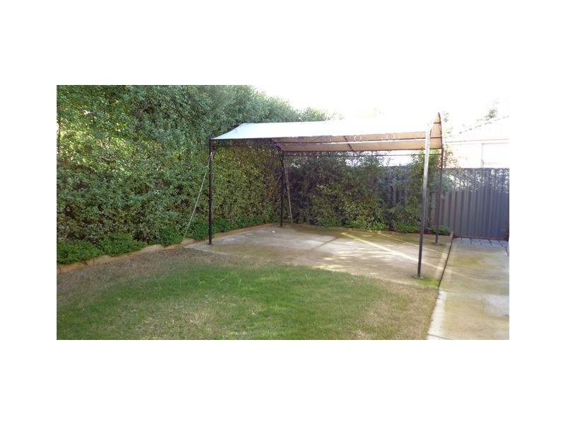 14 Mareeba Way, Craigieburn VIC 3064