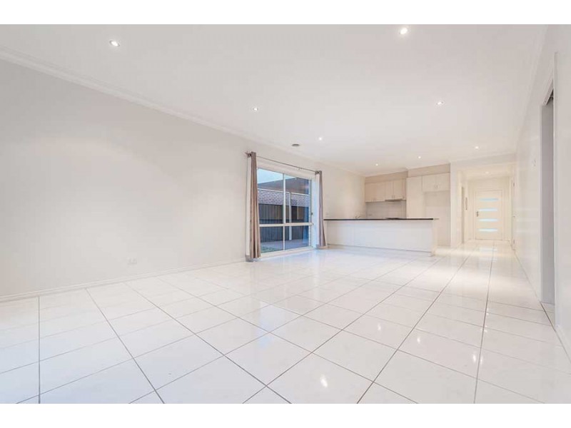 54 Northumberland Circuit, Craigieburn VIC 3064
