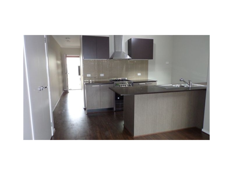 20 Rainham Avenue, Craigieburn VIC 3064