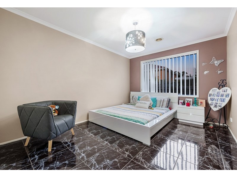 36 Santa Cruz Boulevard, Roxburgh Park VIC 3064