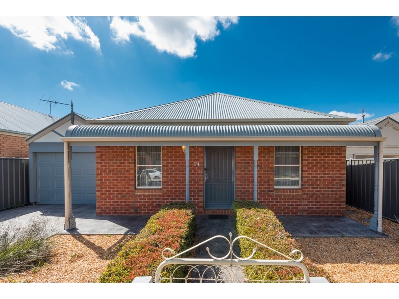 91 Mareeba Way, Craigieburn VIC 3064