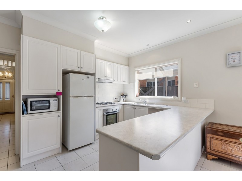 91 Mareeba Way, Craigieburn VIC 3064