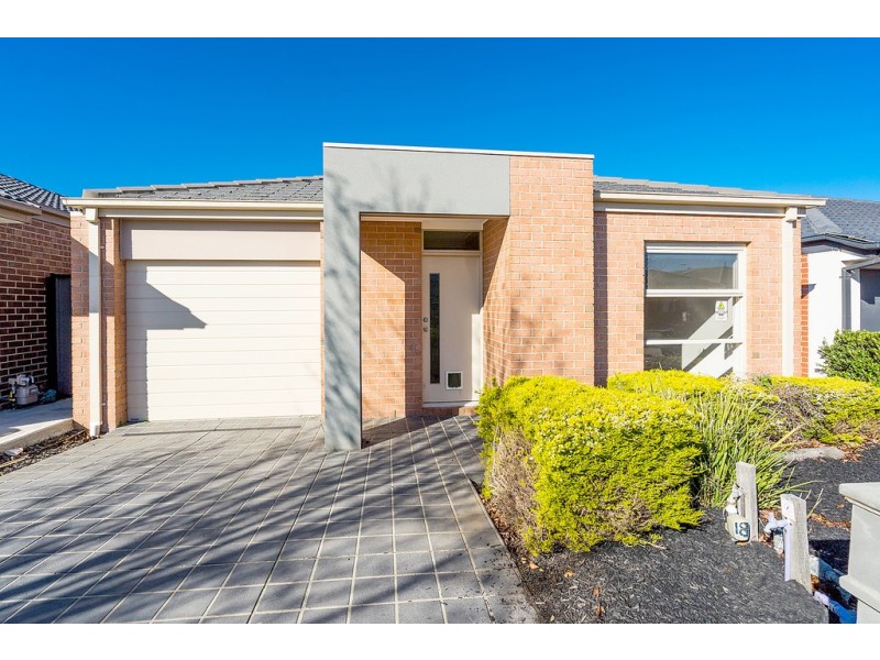 7 Cockatiel Circuit, Craigieburn VIC 3064