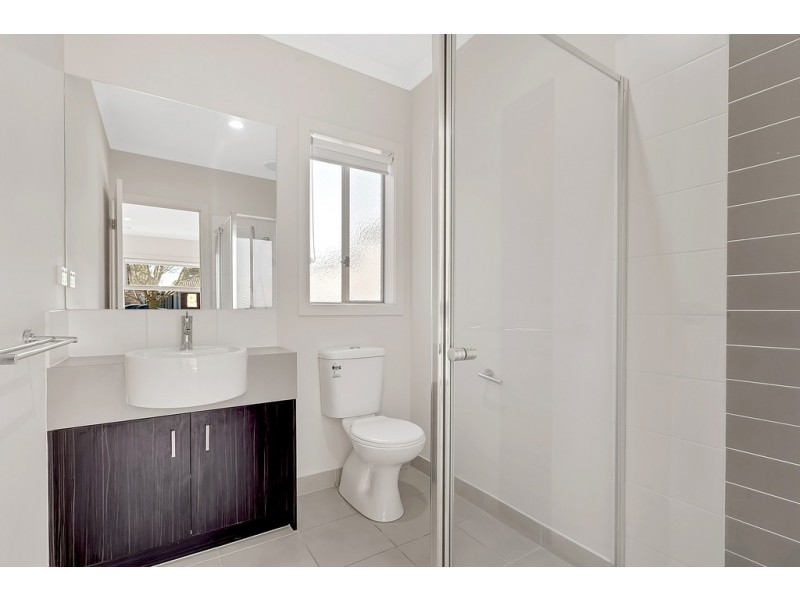 7 Cockatiel Circuit, Craigieburn VIC 3064