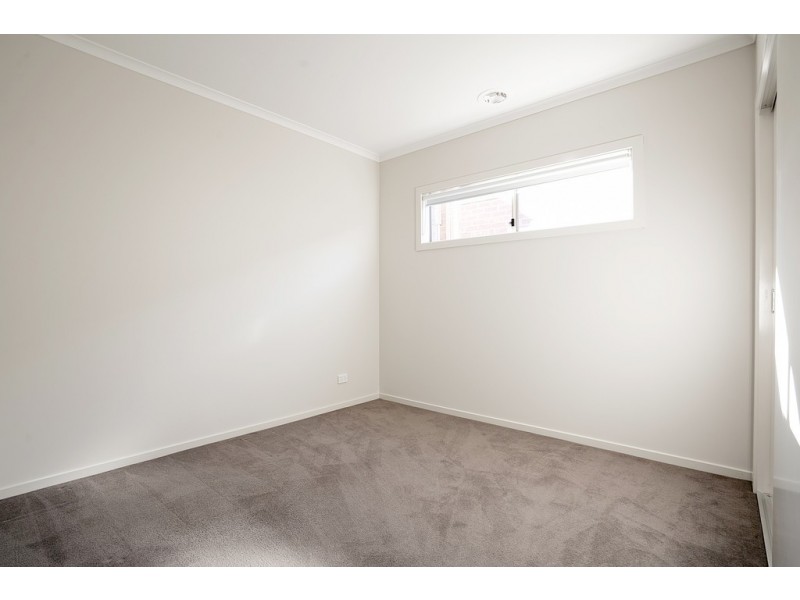 7 Cockatiel Circuit, Craigieburn VIC 3064