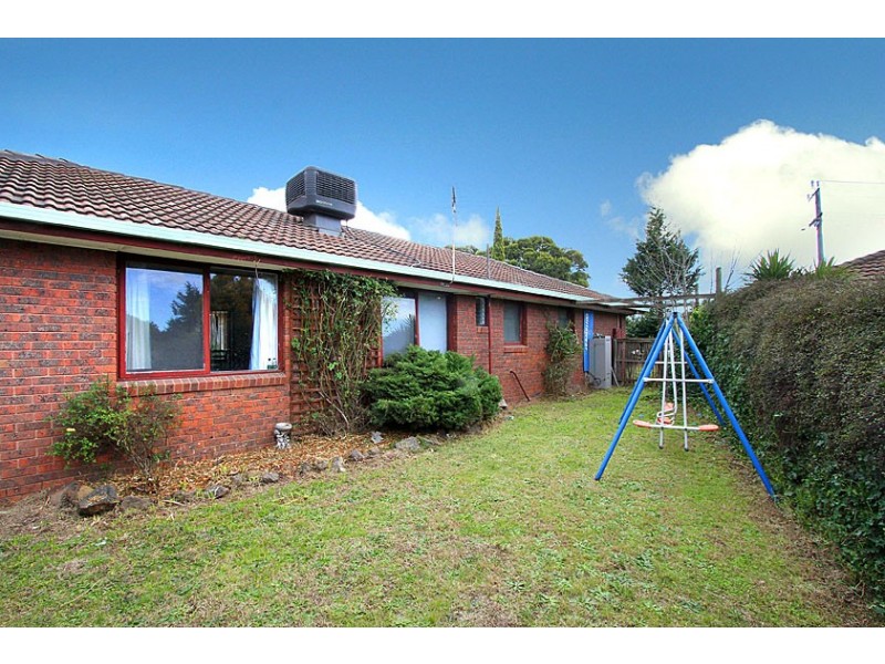 7 Hothlyn Drive, Craigieburn VIC 3064