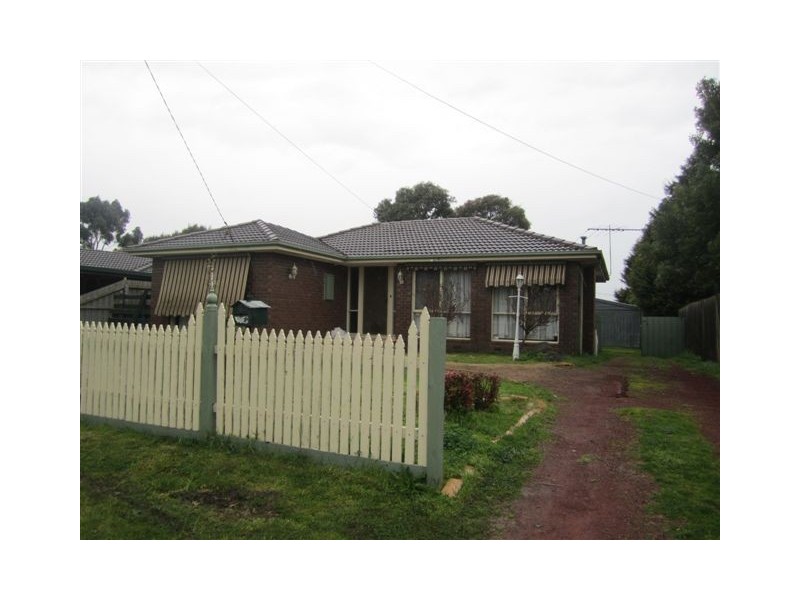 4 Waverley Court, Craigieburn VIC 3064