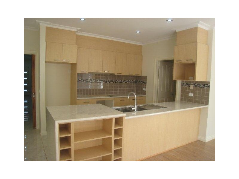3 Driver Close, Craigieburn VIC 3064
