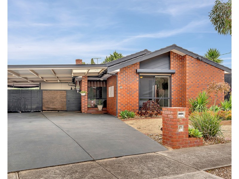 6 Gillingham Crescent, Craigieburn VIC 3064