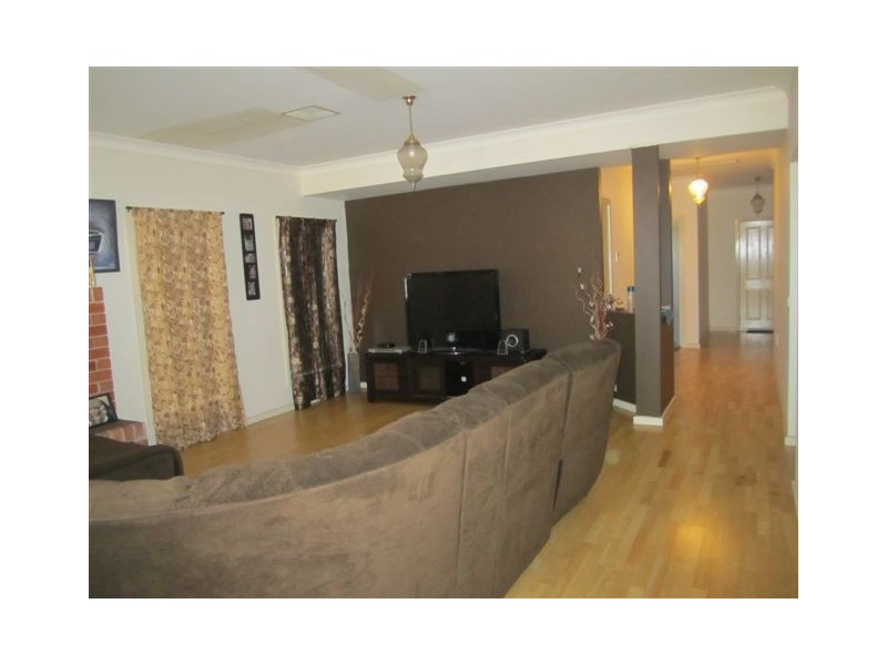 41 Canisby Way, Craigieburn VIC 3064