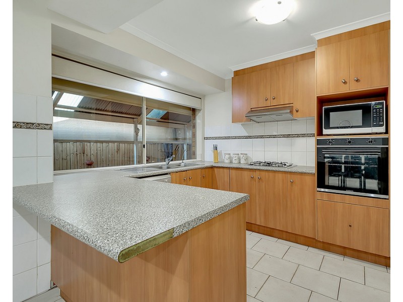 17 Hemsworth Court, Roxburgh Park VIC 3064