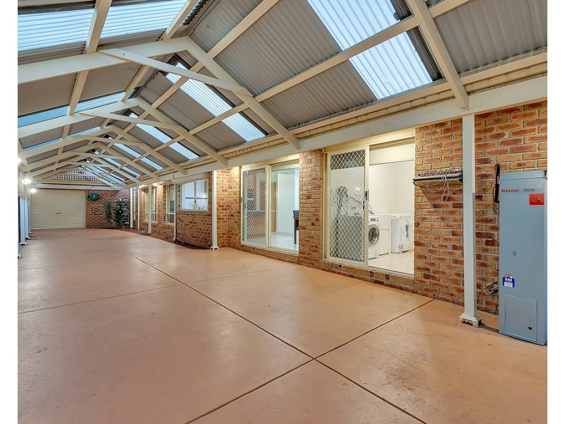 17 Hemsworth Court, Roxburgh Park VIC 3064