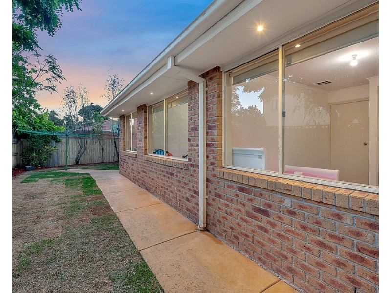 17 Hemsworth Court, Roxburgh Park VIC 3064