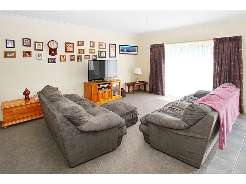 8 Brookedge Court, Craigieburn VIC 3064