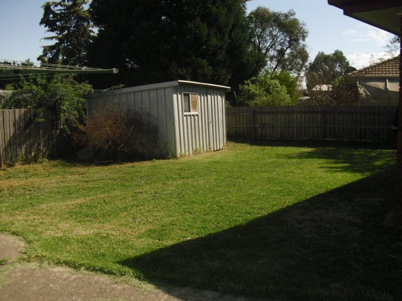 3 Bradworth Street, Craigieburn VIC 3064