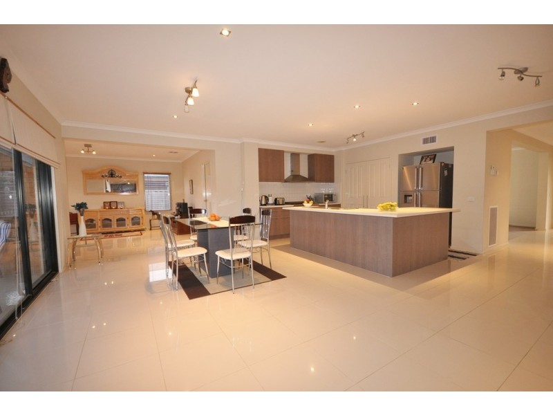 109 Royal Terrace, Craigieburn VIC 3064